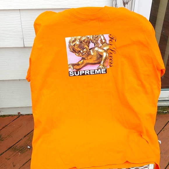 SUPREMET-SHIRT